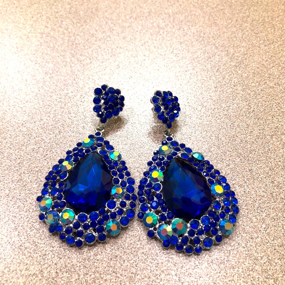 Blue rhinestone chunky earrings